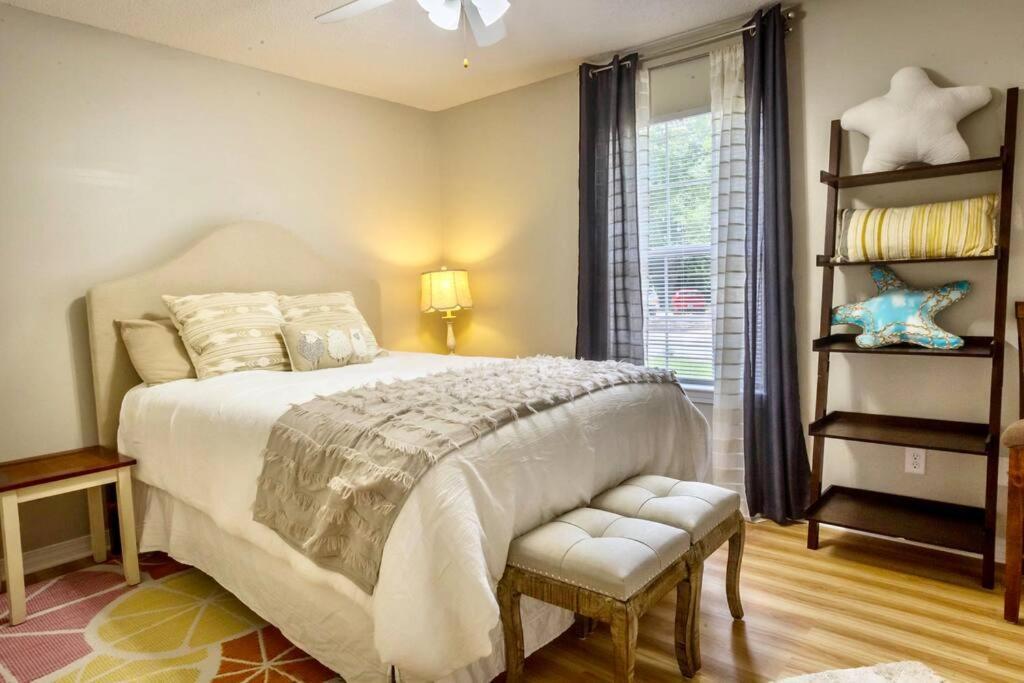 Life'S A Breeze - Updated 3Br 5Min To Pcola Beach Gulf Breeze Exterior foto