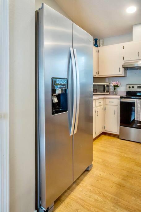 Life'S A Breeze - Updated 3Br 5Min To Pcola Beach Gulf Breeze Exterior foto